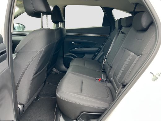 Hyundai Tucson 1.6 T-GDI PHEV Comfort Smart 4WD | Climate | Camera | Carplay | Keyless | Navigatie | Full - Led ... ActivLease financial lease