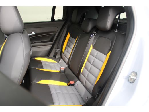 Jeep Avenger 4xe The North Face | 8 Jaar garantie | Navigatie | Camera | Elektrische achterklep | Climate cont... ActivLease financial lease