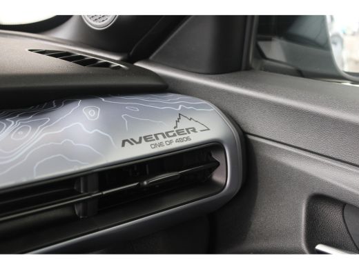 Jeep Avenger 4xe The North Face | 8 Jaar garantie | Navigatie | Camera | Elektrische achterklep | Climate cont... ActivLease financial lease