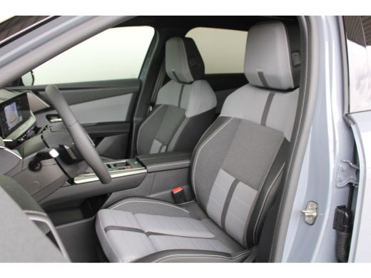 Opel Grandland 1.6 Turbo Plug-in-Hybrid GS | Trekhaak | Navigatie | Panoramadak | Matrix koplampen | AGR stoelen... ActivLease financial lease