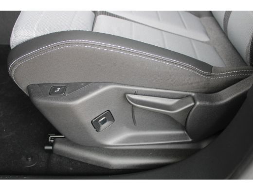 Opel Grandland 1.6 Turbo Plug-in-Hybrid GS | Trekhaak | Navigatie | Panoramadak | Matrix koplampen | AGR stoelen... ActivLease financial lease