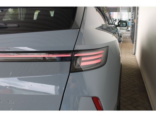Opel Grandland 1.6 Turbo Plug-in-Hybrid GS | Trekhaak | Navigatie | Panoramadak | Matrix koplampen | AGR stoelen... ActivLease financial lease