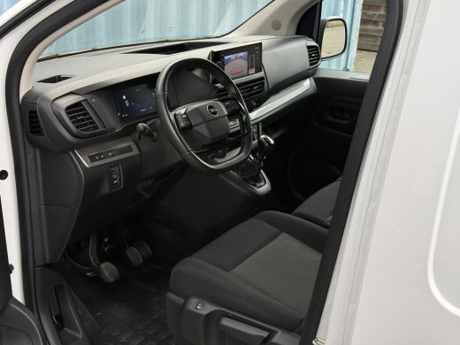 Opel Vivaro 2.0 Diesel 145 L3 DC Achteruitrijcamera | Adeptieve cruise control | Stoelverwarming | Apple carp... ActivLease financial lease
