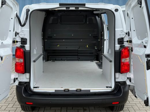 Opel Vivaro 2.0 Diesel 145 L3 DC Achteruitrijcamera | Adeptieve cruise control | Stoelverwarming | Apple carp... ActivLease financial lease