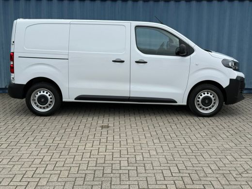 Opel Vivaro 2.0 Diesel 145 L3 DC Achteruitrijcamera | Adeptieve cruise control | Stoelverwarming | Apple carp... ActivLease financial lease