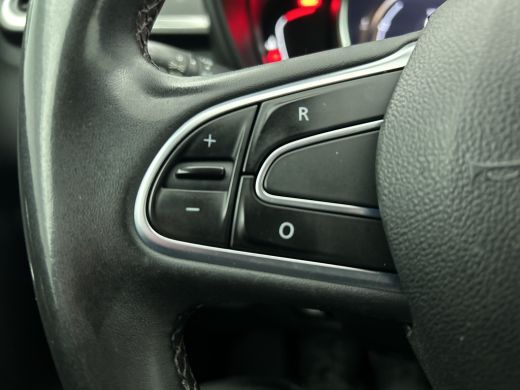 Renault Kadjar 1.3 TCe 141PK / Trekhaak / Airco / Cruise-ctr. / Navigatie / Lmv 17" / Pdc v+a / Apk 10-2026 ActivLease financial lease