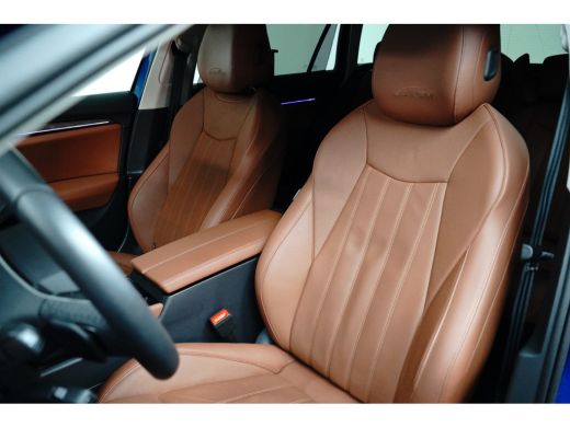 Skoda Superb Combi 1.5 TSI PHEV 204pk Laurin & Klement | Trekhaak | 360 Camera | Stoelverwarming & Ventilatie ... ActivLease financial lease