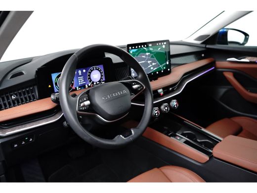 Skoda Superb Combi 1.5 TSI PHEV 204pk Laurin & Klement | Trekhaak | 360 Camera | Stoelverwarming & Ventilatie ... ActivLease financial lease