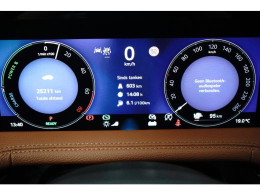 Skoda Superb Combi 1.5 TSI PHEV 204pk Laurin & Klement | Trekhaak | 360 Camera | Stoelverwarming & Ventilatie ... ActivLease financial lease