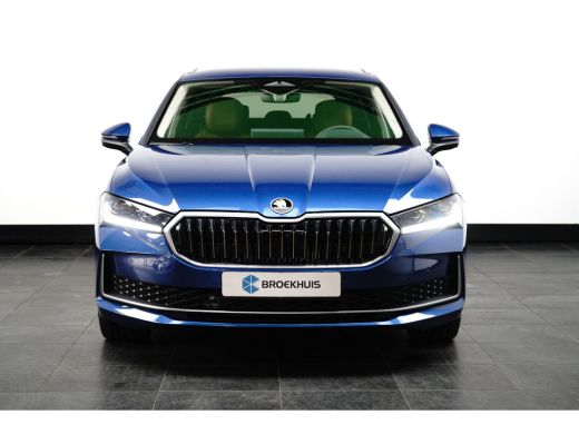 Skoda Superb Combi 1.5 TSI PHEV 204pk Laurin & Klement | Trekhaak | 360 Camera | Stoelverwarming & Ventilatie ... ActivLease financial lease