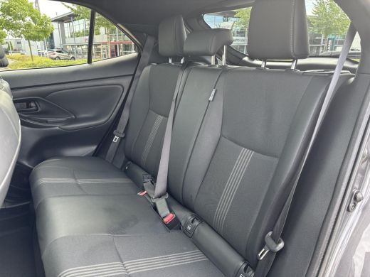 Toyota Yaris Cross 1.5 Hybrid Adventure AWD | Panoramadak | Parkeersensoren | HUD | ActivLease financial lease