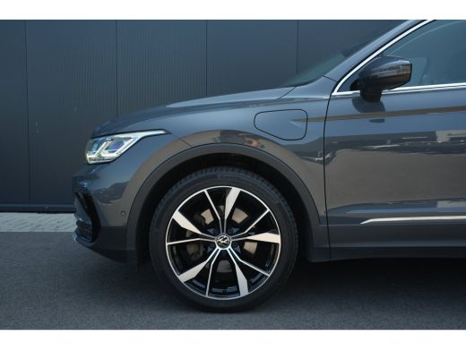 Volkswagen Tiguan 1.4 TSI eHybrid 245pk Elegance | Camera | Stuur & Stoelverwarming | Head-Up | Keyless ActivLease financial lease