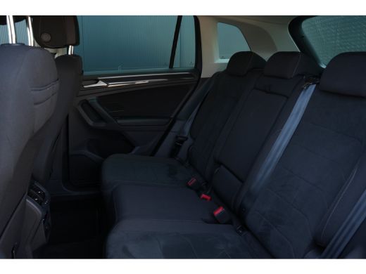 Volkswagen Tiguan 1.4 TSI eHybrid 245pk Elegance | Camera | Stuur & Stoelverwarming | Head-Up | Keyless ActivLease financial lease