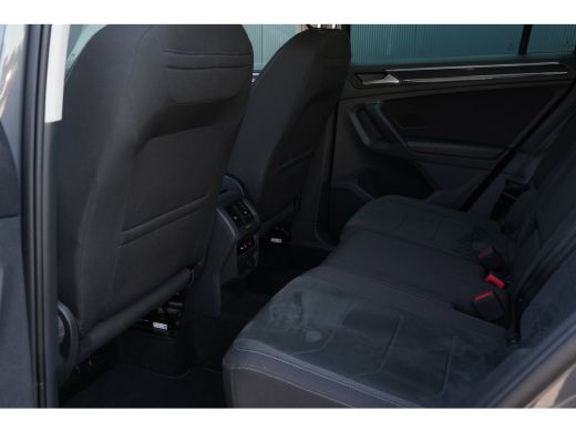 Volkswagen Tiguan 1.4 TSI eHybrid 245pk Elegance | Camera | Stuur & Stoelverwarming | Head-Up | Keyless ActivLease financial lease