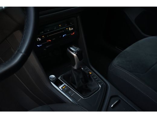 Volkswagen Tiguan 1.4 TSI eHybrid 245pk Elegance | Camera | Stuur & Stoelverwarming | Head-Up | Keyless ActivLease financial lease