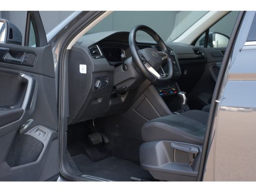 Volkswagen Tiguan 1.4 TSI eHybrid 245pk Elegance | Camera | Stuur & Stoelverwarming | Head-Up | Keyless ActivLease financial lease