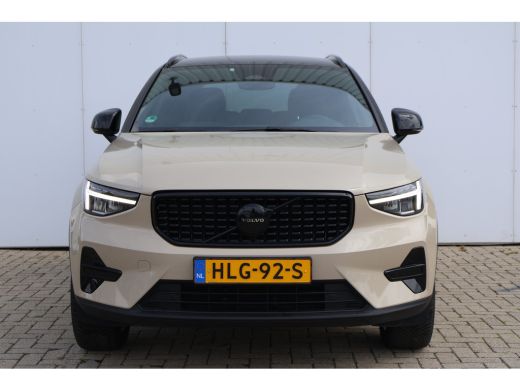 Volvo  XC40 2.0 B4 Plus Dark | Black Edition | Trekhaak | Harman Kardon | BLIS | ActivLease financial lease