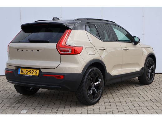Volvo  XC40 2.0 B4 Plus Dark | Black Edition | Trekhaak | Harman Kardon | BLIS | ActivLease financial lease