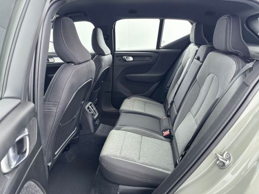Volvo  XC40 T4 Recharge Plus Bright | 18" | Elektr. verst. Stoelen | Adaptieve Cruise | BLIS | Keyless | Stoe... ActivLease financial lease