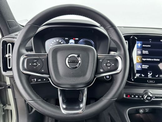 Volvo  XC40 T4 Recharge Plus Bright | 18" | Elektr. verst. Stoelen | Adaptieve Cruise | BLIS | Keyless | Stoe... ActivLease financial lease