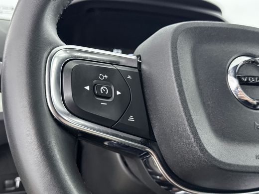 Volvo  XC40 T4 Recharge Plus Bright | 18" | Elektr. verst. Stoelen | Adaptieve Cruise | BLIS | Keyless | Stoe... ActivLease financial lease