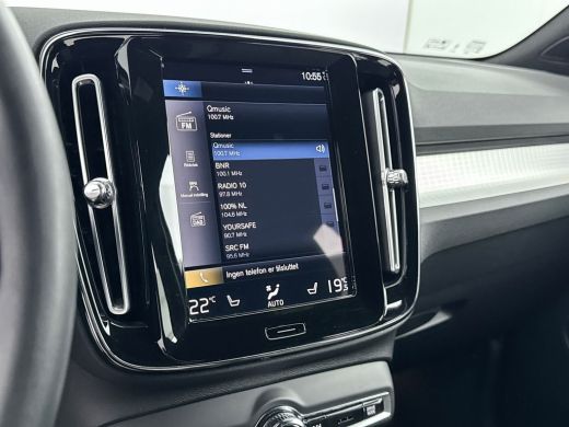 Volvo  XC40 T4 Recharge Plus Bright | 18" | Elektr. verst. Stoelen | Adaptieve Cruise | BLIS | Keyless | Stoe... ActivLease financial lease