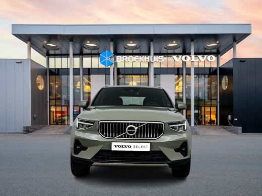 Volvo  XC40 T4 Recharge Plus Bright | 18" | Elektr. verst. Stoelen | Adaptieve Cruise | BLIS | Keyless | Stoe... ActivLease financial lease