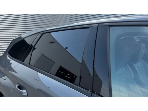 Peugeot 308 Allure | Elektrische parkeerrem | Extra getinte achterste zijruiten en achterruit | ISOFIX-bevest... ActivLease financial lease