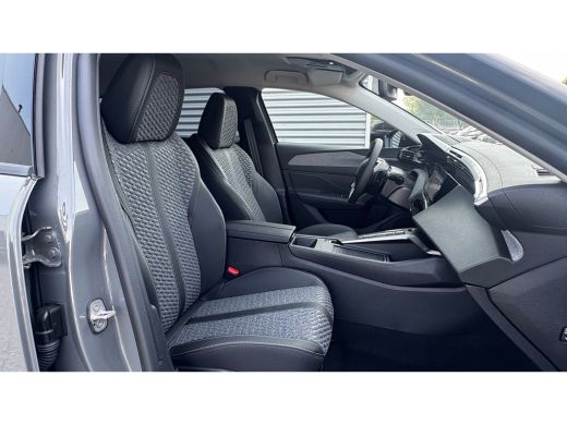 Peugeot 308 Allure | Elektrische parkeerrem | Extra getinte achterste zijruiten en achterruit | ISOFIX-bevest... ActivLease financial lease