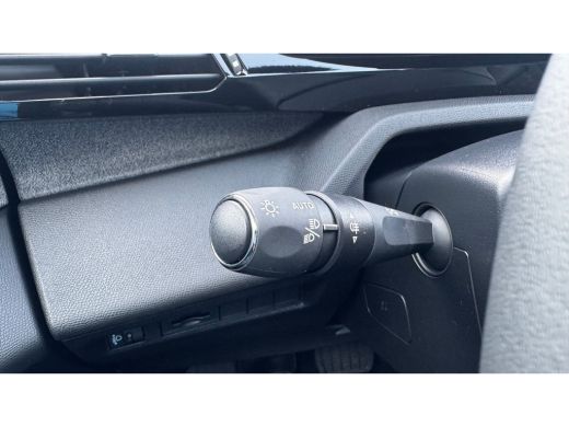 Peugeot 308 Allure | Elektrische parkeerrem | Extra getinte achterste zijruiten en achterruit | ISOFIX-bevest... ActivLease financial lease