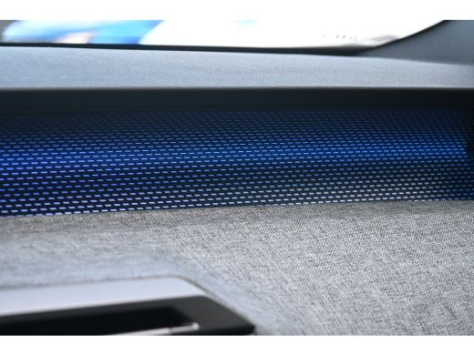 Peugeot e-3008 GT | Elektrische parkeerrem | Extra getinte achterste zijruiten en achterruit ActivLease financial lease