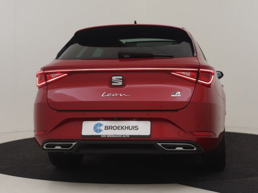 Seat Leon Sportstourer 1.4 TSI eHybrid PHEV FR Business Intense 204PK DSG/AUTO | Elektrisch glazen panorama... ActivLease financial lease