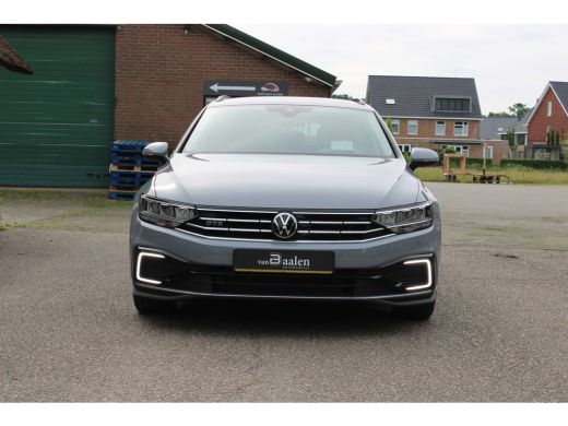 Volkswagen Passat Variant 1.4 TSI PHEV GTE SOh 97,4% NAVI MASSAGE LED 72000KM!!! ActivLease financial lease