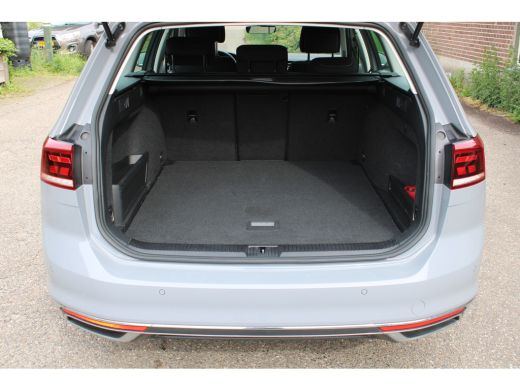 Volkswagen Passat Variant 1.4 TSI PHEV GTE SOh 97,4% NAVI MASSAGE LED 72000KM!!! ActivLease financial lease