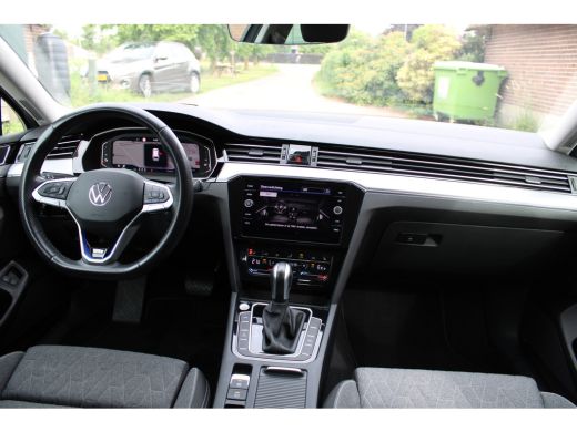 Volkswagen Passat Variant 1.4 TSI PHEV GTE SOh 97,4% NAVI MASSAGE LED 72000KM!!! ActivLease financial lease