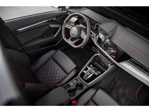 Audi A3 Sportback TFSI e 200 kW S line | Panoramadak | Leder | Achteruitrijcamera | Stoelverwarming | ActivLease financial lease