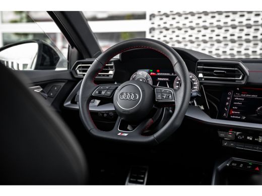 Audi A3 Sportback TFSI e 200 kW S line | Panoramadak | Leder | Achteruitrijcamera | Stoelverwarming | ActivLease financial lease