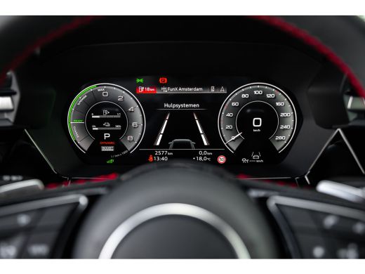 Audi A3 Sportback TFSI e 200 kW S line | Panoramadak | Leder | Achteruitrijcamera | Stoelverwarming | ActivLease financial lease