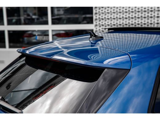 Audi A3 Sportback TFSI e 200 kW S line | Panoramadak | Leder | Achteruitrijcamera | Stoelverwarming | ActivLease financial lease