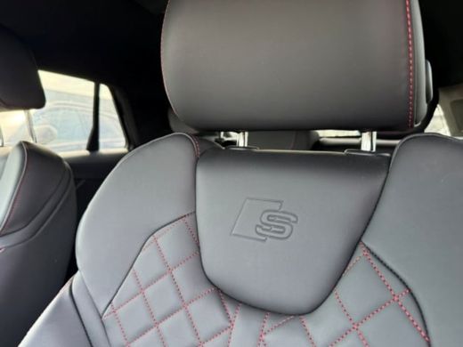 Audi Q2 35 TFSI S Edition 150 PK | Trekhaak | SONOS | Sportstoelen plus | Privacy glas ActivLease financial lease