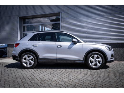 Audi Q3 35 TFSI advanced | Achteruitrijcamera | Voorstoelen verwarmd | wegklapbare trekhaak ActivLease financial lease