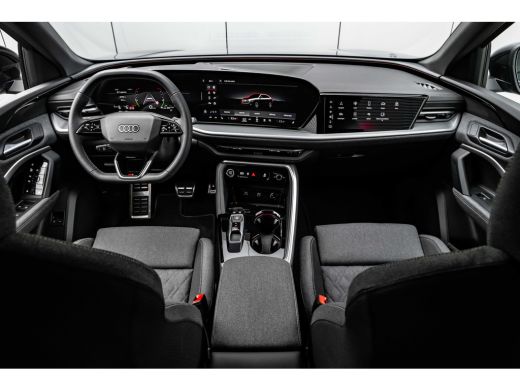 Audi Q5 Sportback 2.0 TFSI e-hybrid quattro S edition 299 PK | Exterieurpakket zwart | Omgevingscamera | ... ActivLease financial lease