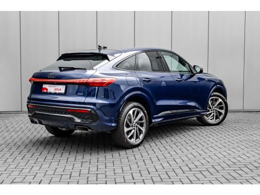 Audi Q5 Sportback 2.0 TFSI e-hybrid quattro S edition 299 PK | Exterieurpakket zwart | Omgevingscamera | ... ActivLease financial lease