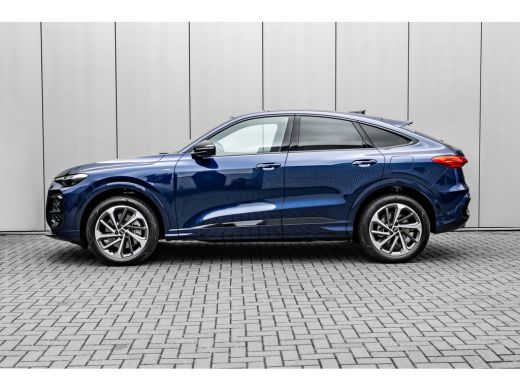 Audi Q5 Sportback 2.0 TFSI e-hybrid quattro S edition 299 PK | Exterieurpakket zwart | Omgevingscamera | ... ActivLease financial lease