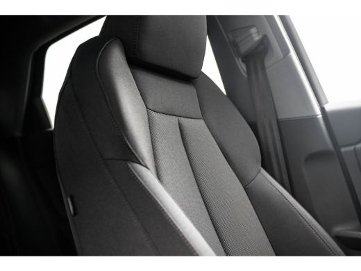 Audi Q6 e-tron 185 kW | 360 Camera | Stoelverwarming Voor + Achter | ACC | ActivLease financial lease