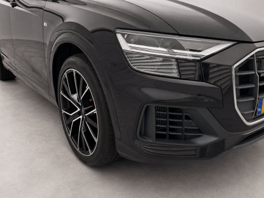 Audi Q8 55 TFSIe 381PK QUATTRO PRO LINE ADVANCED AUTOMAAT / NAVI / LEDER / CLIMA / FULL-LED / PDC / 22" L... ActivLease financial lease