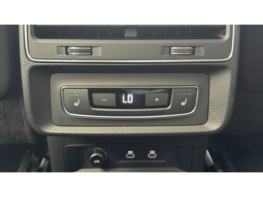 Audi Q8 55 TFSIe 381PK QUATTRO PRO LINE ADVANCED AUTOMAAT / NAVI / LEDER / CLIMA / FULL-LED / PDC / 22" L... ActivLease financial lease