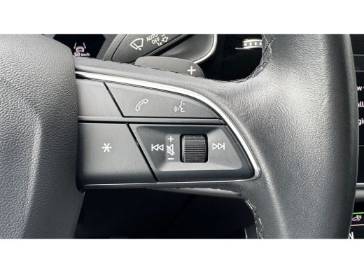 Audi Q8 55 TFSIe 381PK QUATTRO PRO LINE ADVANCED AUTOMAAT / NAVI / LEDER / CLIMA / FULL-LED / PDC / 22" L... ActivLease financial lease