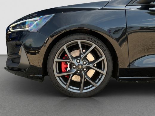Ford Focus 2.3 ST-X 280PK! | Org. NL | Winter Pack | B&O Audio | Matrix LED | Apple Carplay ActivLease financial lease