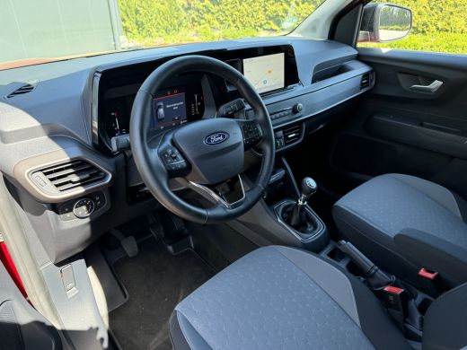 Ford Transit Courier 1.5 EcoBlue / LIMITED / **2.852 KM!!** / CAMERA / ECC / ADAPTIVE CRUISE / STOELVERW ActivLease financial lease
